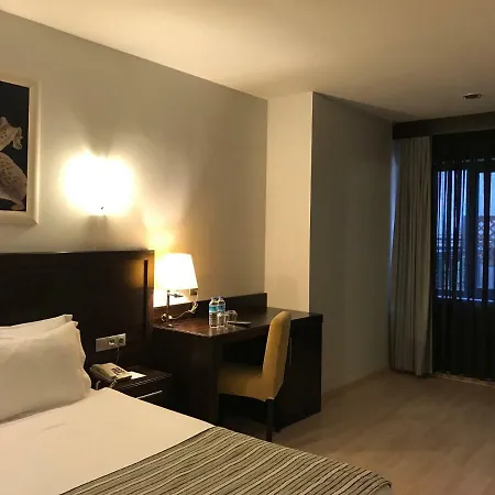 Mim Hotel 4*