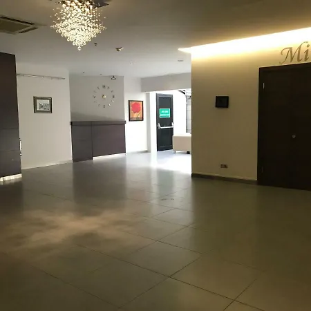 Mim Κωνσταντινούπολη