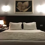 Mim Hotel 4*