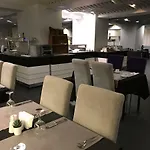 Mim Hotel